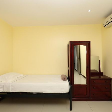 Tropical Plaza Apt Nadi Buitenkant foto