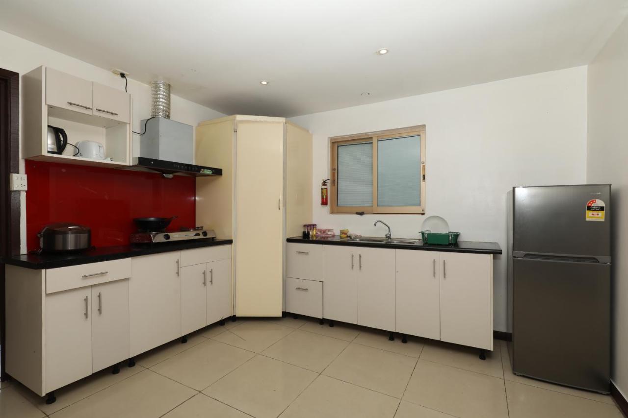 Tropical Plaza Apt Nadi Buitenkant foto