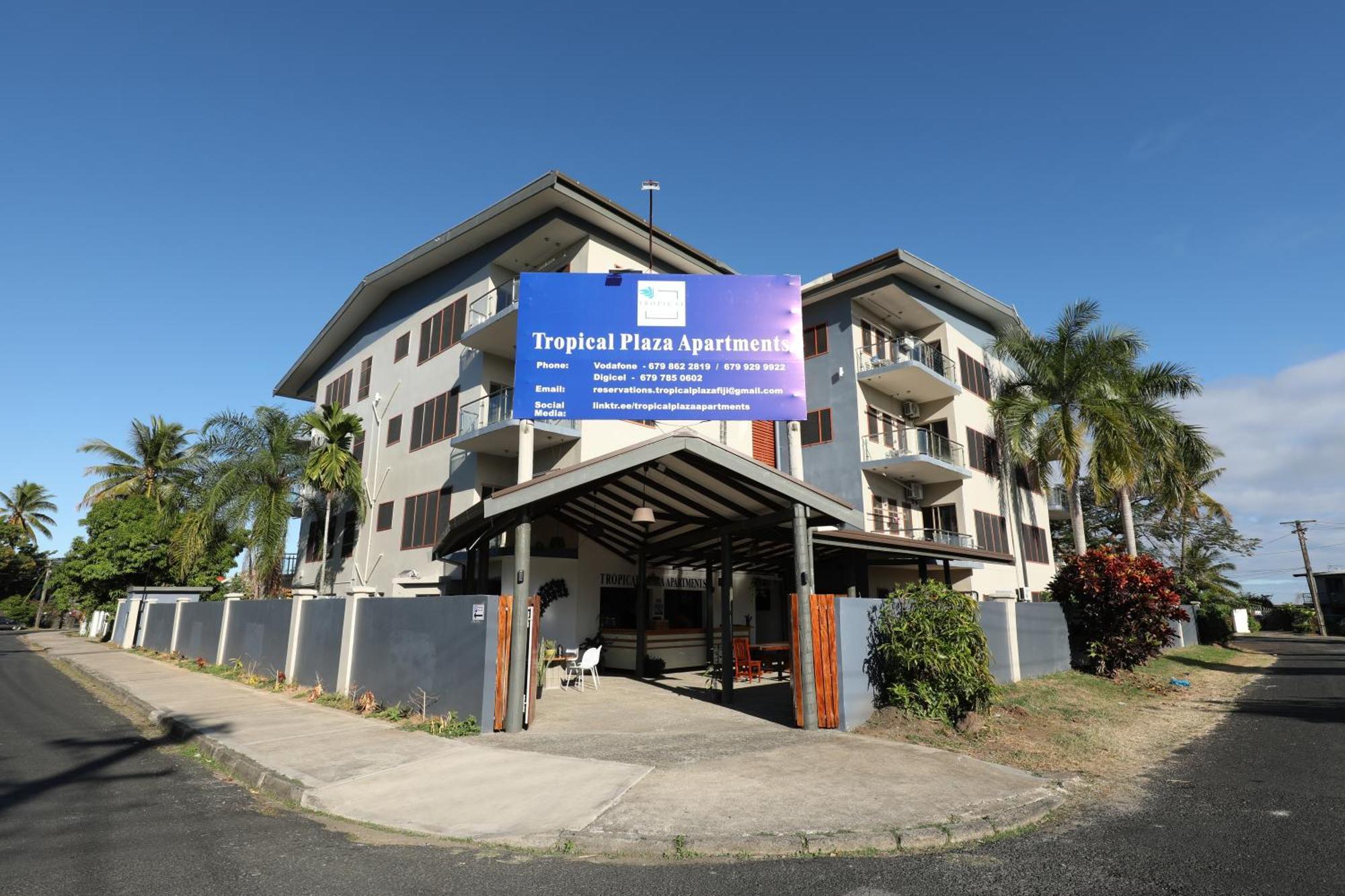 Tropical Plaza Apt Nadi Buitenkant foto